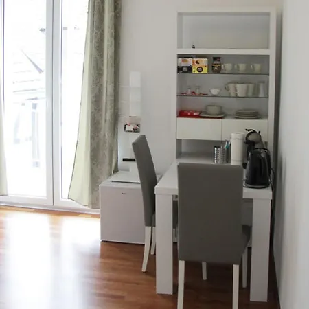 Apartment Serviced Apartements Xanthurus